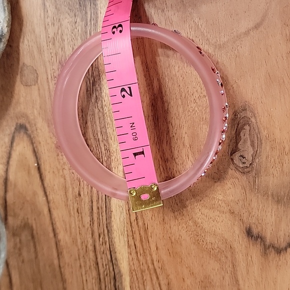 Pink Lucite Embellished  Rhinestones Vintage Bangle Bracelet Duo - Picture 6 of 7